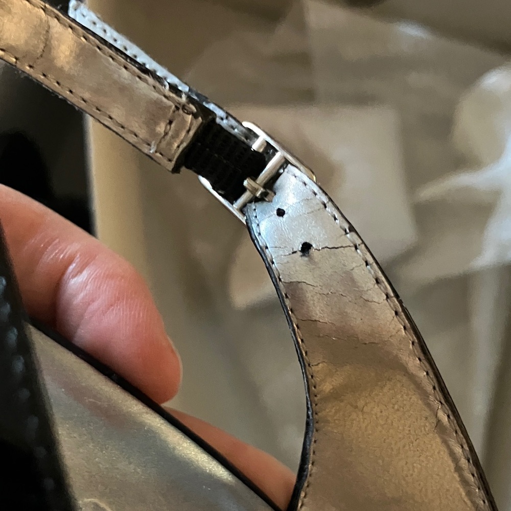Guess black patent open toed stilettos - Picture 8 of 10